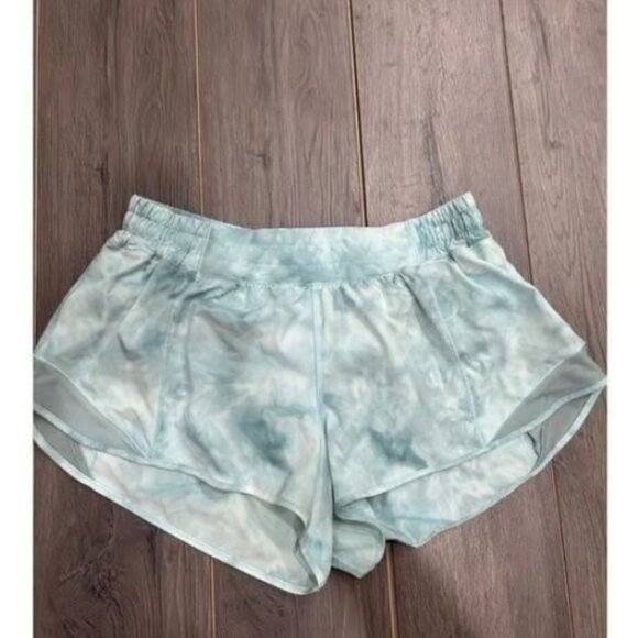 Lululemon Athletica Hotty Hot Shorts Size 12 in Diamond Dye - Picture 5 of 7